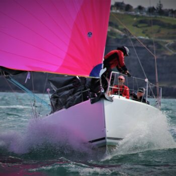 'Hunter 100' - a Bluewater Classic