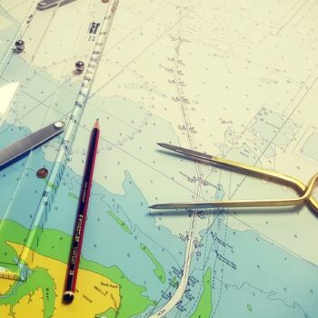 RYA Essential Navigation & Seamanship